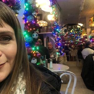 Meet your Posher, Denise